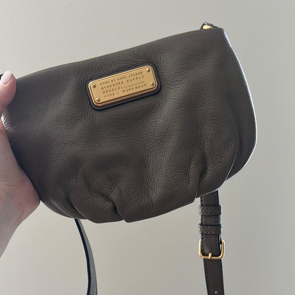 Marc Jacobs Brown Leather Crossbody Bag